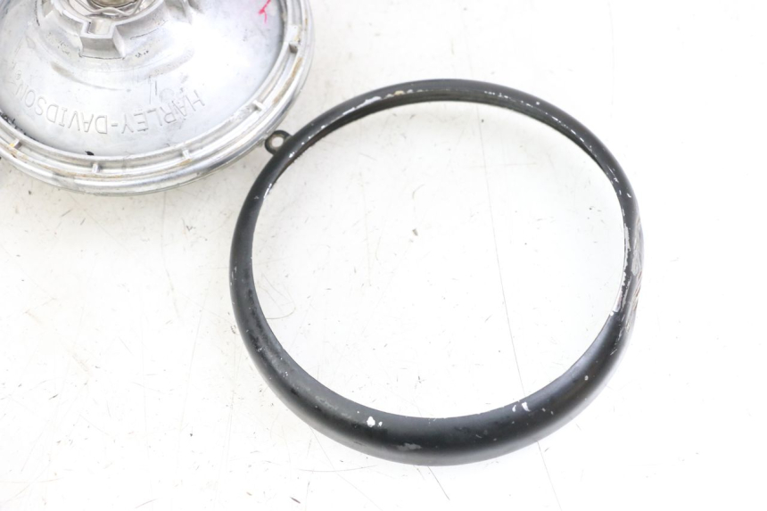 photo de FAROL DIANTEIRO HARLEY DAVIDSON SPORTSTER XL CUSTOM 1200 (2003 - 2004) - Estado da superfície