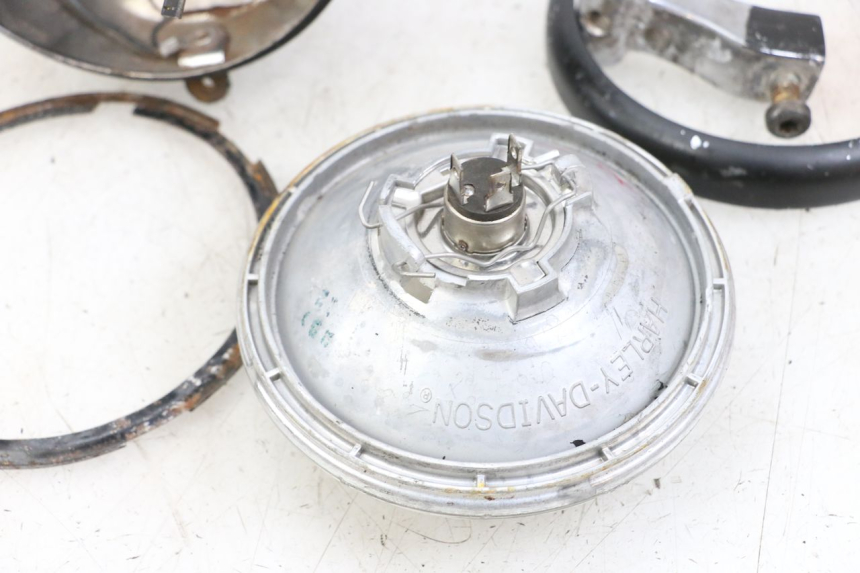 photo de FAROL DIANTEIRO HARLEY DAVIDSON SPORTSTER XL CUSTOM 1200 (2003 - 2004) - Marcações e referências