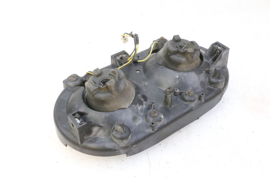 photo de FAROL DIANTEIRO TRIUMPH SPRINT 900 (1995 - 1998) - Detalhe da peça
