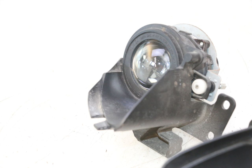 photo de FAROL DIANTEIRO CAN-AM SPYDER RS 1000 (2008 - 2012) - Inspeção visual