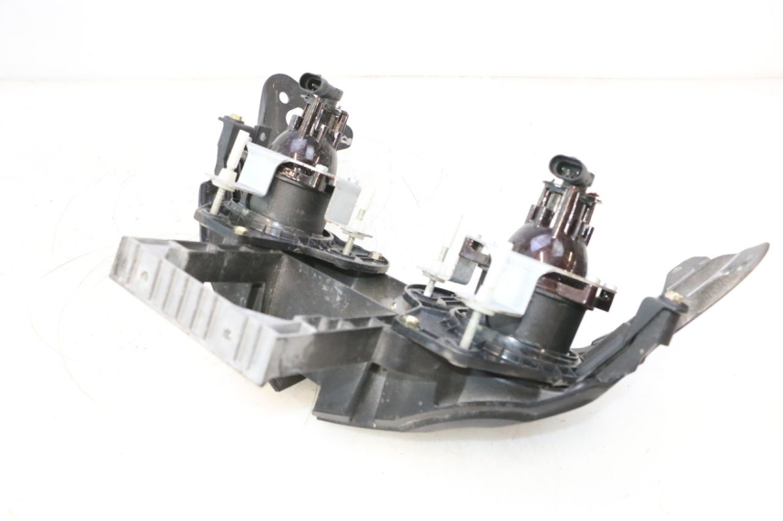 photo de FAROL DIANTEIRO CAN-AM SPYDER RS 1000 (2008 - 2012) - Ampliação técnica