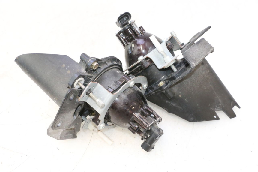 photo de FAROL DIANTEIRO CAN-AM SPYDER RS 1000 (2008 - 2012) - Vista geral