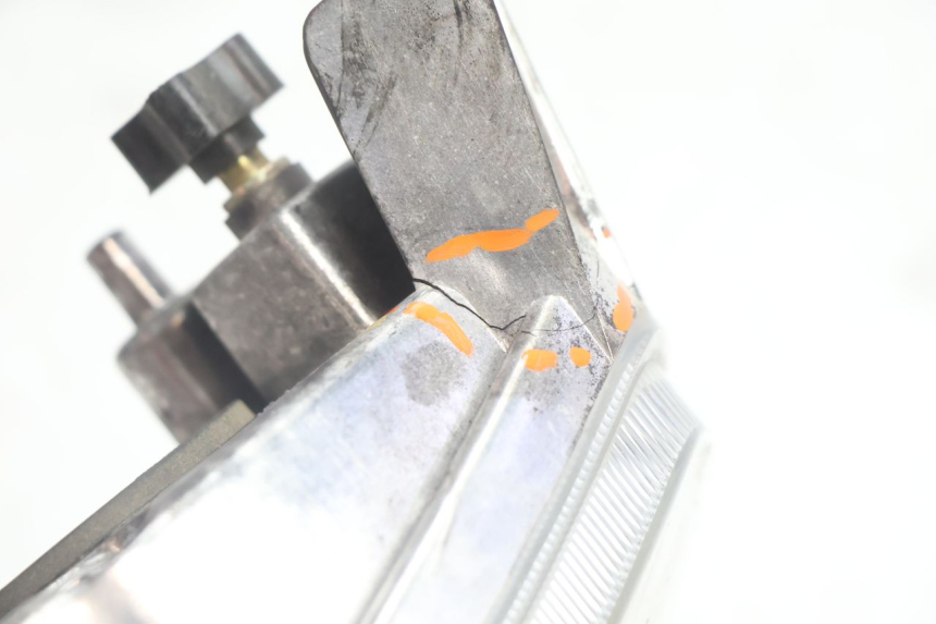 photo de FAROL DIANTEIRO APRILIA SR 2T 50 (2012 - 2017) - Outro ângulo de visão
