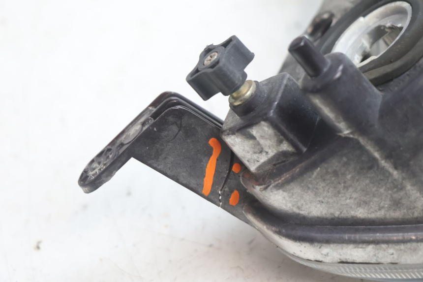 photo de FAROL DIANTEIRO APRILIA SR 2T 50 (2012 - 2017) - Ampliação técnica