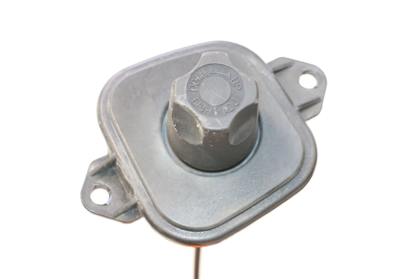 photo de FAROL DIANTEIRO HONDA ST PAN EUROPEAN 1100 (1990 - 2002) - Pontos de fixação