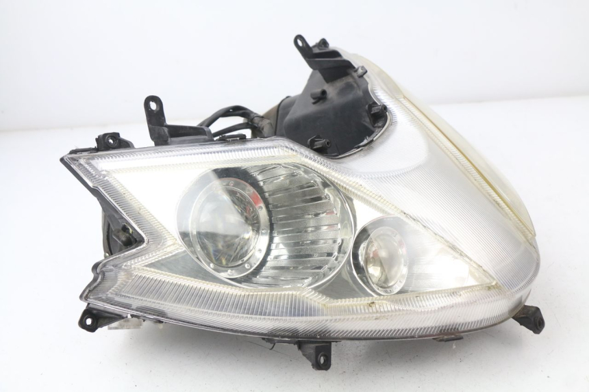 photo de FAROL DIANTEIRO RAZZO STEED 125 (2012 - 2018) - Pontos de fixação