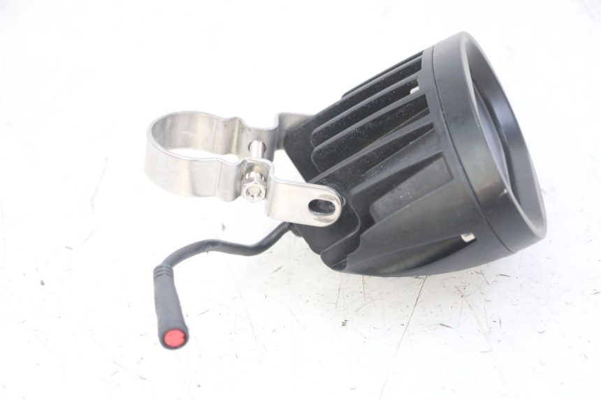 photo de FAROL DIANTEIRO NAMI STELLAR 1 - Ampliação técnica