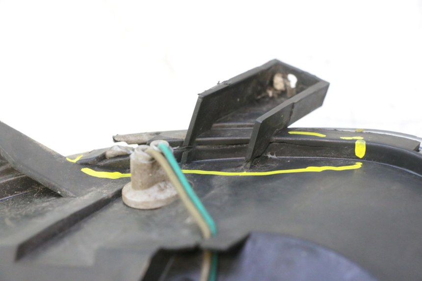 photo de FAROL DIANTEIRO KYMCO SUPER 8 2T 50 (2007 - 2013) - Zoom de qualidade