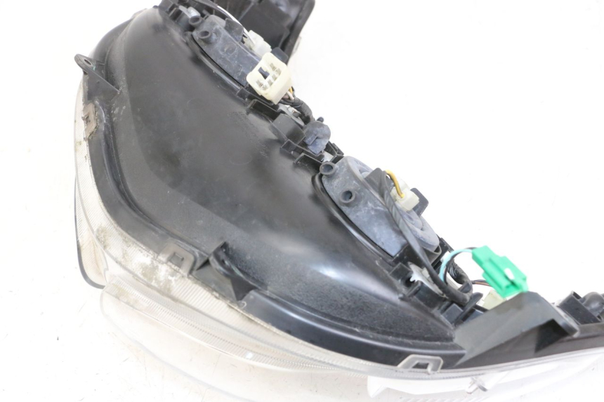 photo de FAROL DIANTEIRO SUZUKI BURGMAN 125 (2018 - 2021) - Ampliação técnica