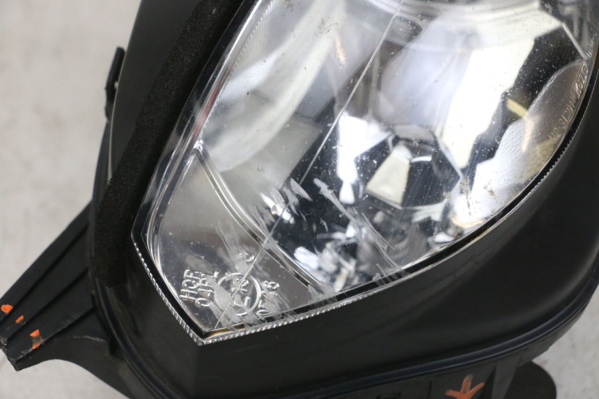 photo de FAROL DIANTEIRO YAMAHA TDM ABS 900 (2002 - 2014) - Detalhe da peça