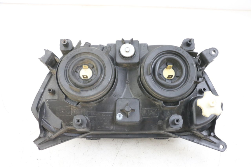 photo de FAROL DIANTEIRO YAMAHA TDM ABS 900 (2002 - 2014) - Marcações e referências