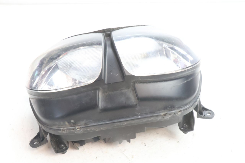 photo de FAROL DIANTEIRO YAMAHA TDM ABS 900 (2002 - 2014) - Zoom do estado de desgaste