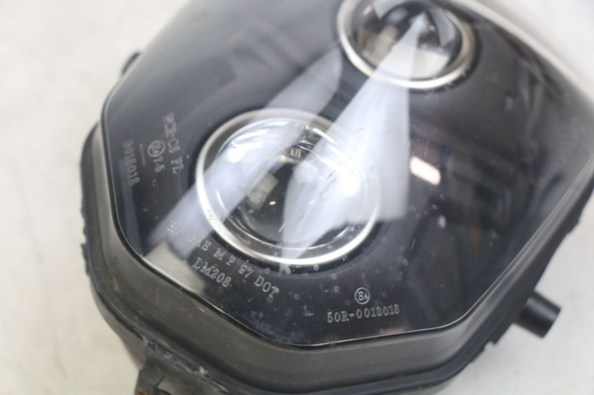 photo de FAROL DIANTEIRO MOTRAC URBAN 4T 50 (2016 - 2024) - Estado da superfície