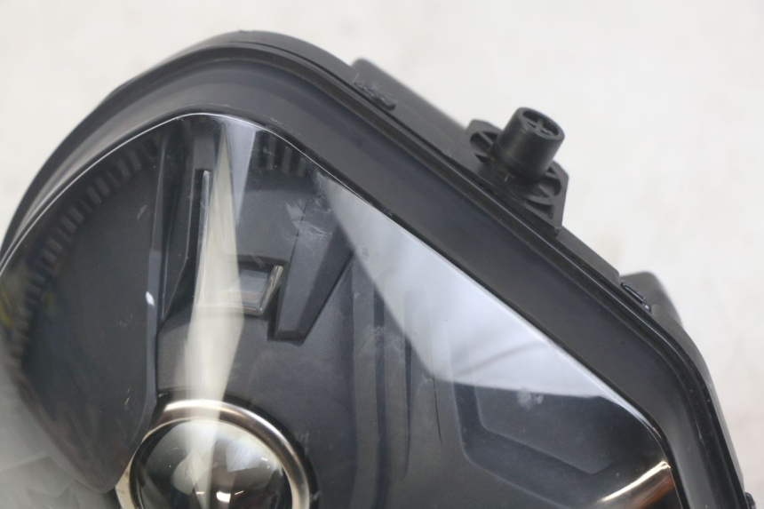 photo de FAROL DIANTEIRO MOTRAC URBAN 4T 50 (2016 - 2024) - Peça verificada