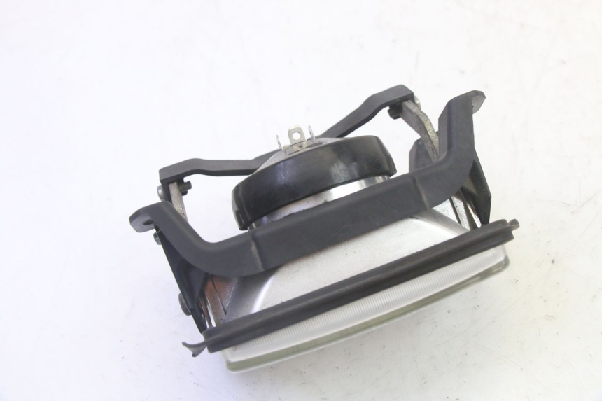 photo de FAROL DIANTEIRO PIAGGIO VESPA S 2T 50 (2007 - 2014) - Zoom do estado de desgaste