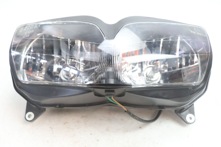 photo de FAROL DIANTEIRO HONDA VFR FI RC46 800 (1998 - 2001) - Detalhe da peça
