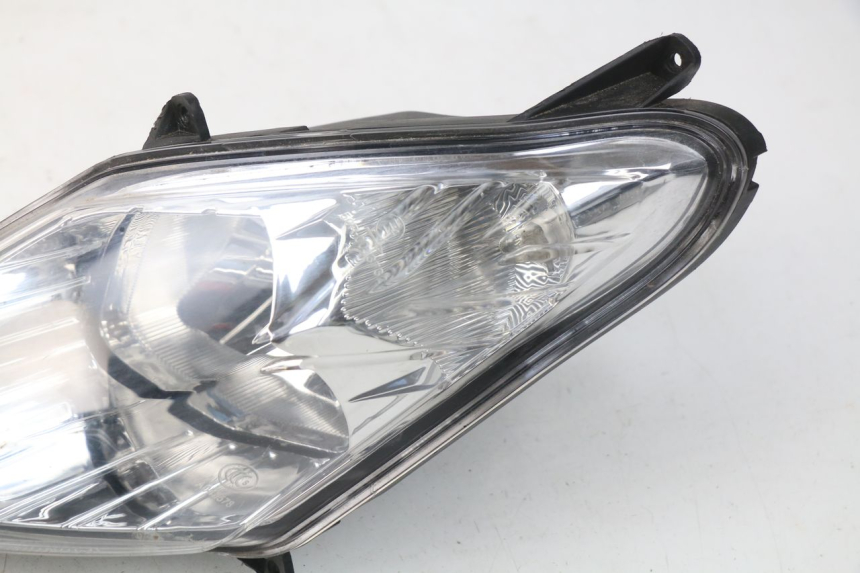 photo de FAROL DIANTEIRO EUROCKA VIRTUALITY GT 4T 50 (2011 - 2017) - Detalhe da peça