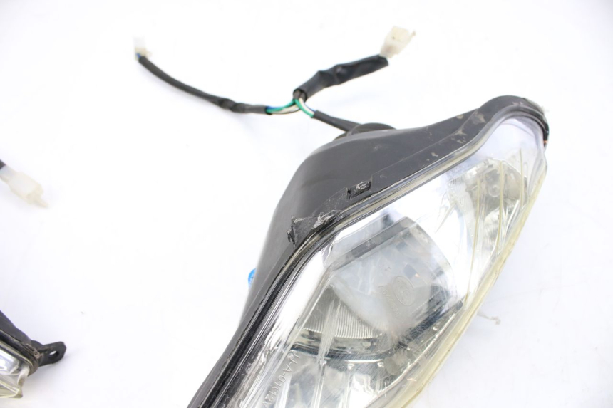 photo de FAROL DIANTEIRO EUROCKA VIRTUALITY GT 4T 50 (2011 - 2017) - Estado da superfície