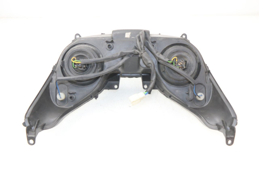photo de FAROL DIANTEIRO YAMAHA XMAX X-MAX 125 (2006 - 2009) - Zoom do estado de desgaste