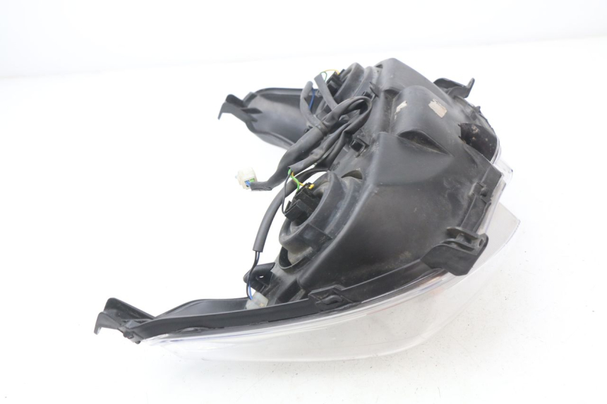 photo de FAROL DIANTEIRO YAMAHA XMAX X-MAX 125 (2006 - 2009) - Outro ângulo de visão