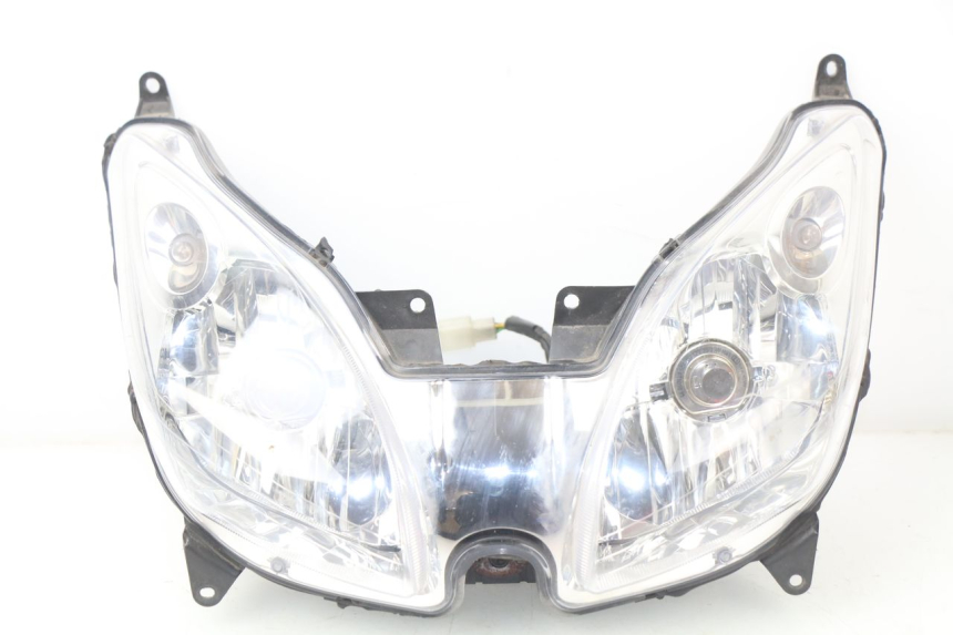 photo de FAROL DIANTEIRO YAMAHA XMAX X-MAX 125 (2006 - 2009) - Pontos de fixação