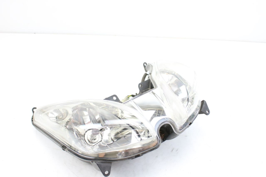 photo de FAROL DIANTEIRO YAMAHA XMAX X-MAX 125 (2006 - 2009) - Detalhe da peça