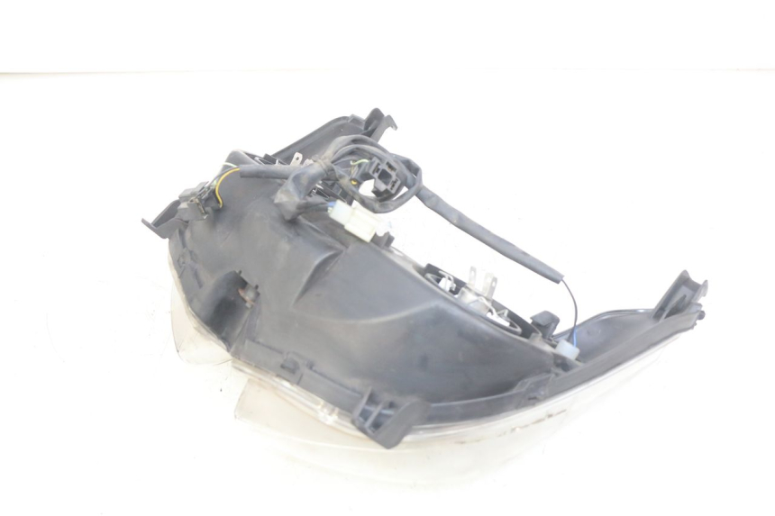 photo de FAROL DIANTEIRO YAMAHA XMAX X-MAX 125 (2006 - 2009) - Detalhe da peça