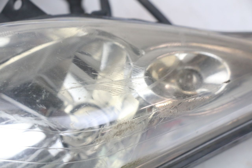 photo de FAROL DIANTEIRO YAMAHA XMAX X-MAX 125 (2006 - 2009) - Inspeção visual