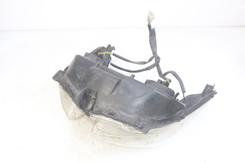 photo de FAROL DIANTEIRO YAMAHA XMAX X-MAX 125 (2006 - 2009) - Zoom do estado de desgaste