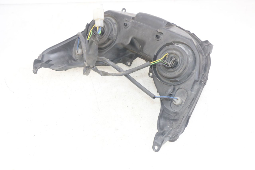 photo de FAROL DIANTEIRO YAMAHA XMAX X-MAX 125 (2006 - 2009) - Outro ângulo de visão
