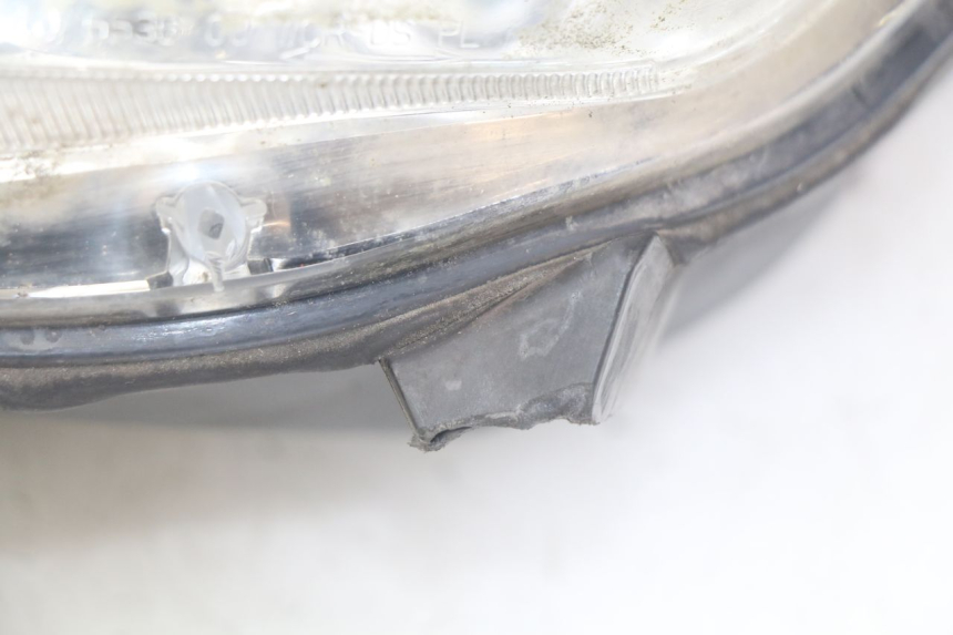 photo de FAROL DIANTEIRO YAMAHA XMAX X-MAX 125 (2006 - 2009) - Vista geral