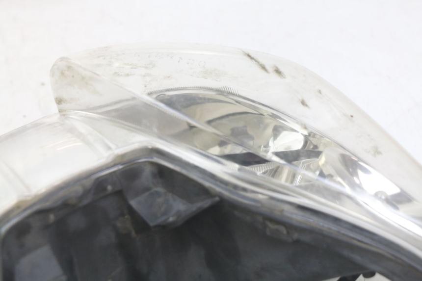 photo de FAROL DIANTEIRO YAMAHA XMAX X-MAX 125 (2006 - 2009) - Peça verificada