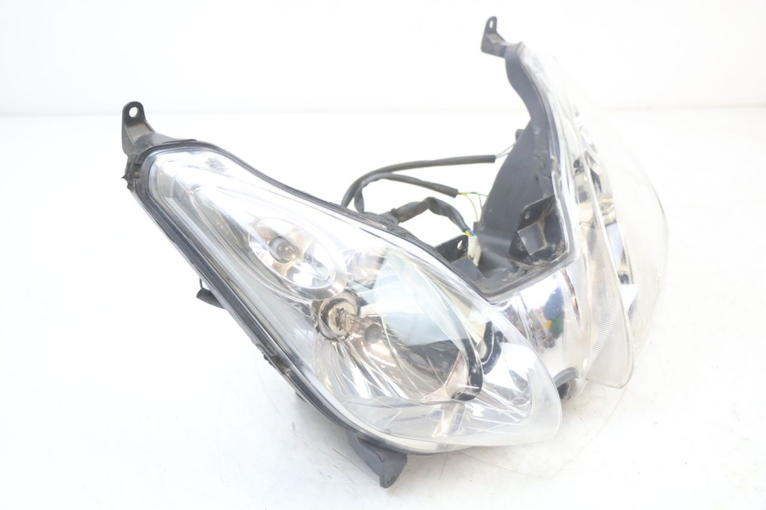 photo de FAROL DIANTEIRO YAMAHA X-MAX XMAX 250 (2006 - 2009) - Detalhe da peça