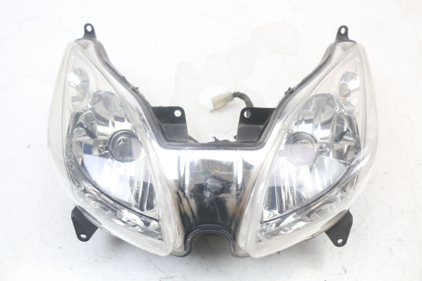 photo de FAROL DIANTEIRO YAMAHA XMAX X-MAX 125 (2006 - 2009) - Detalhe da peça