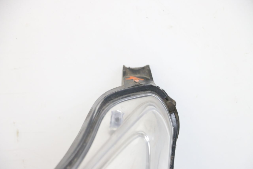 photo de FAROL DIANTEIRO YAMAHA XMAX X-MAX 125 (2006 - 2009) - Detalhes característicos