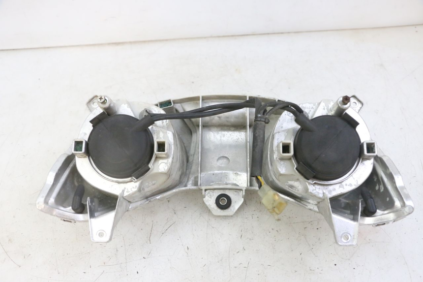 photo de FAROL DIANTEIRO YAMAHA X-MAX XMAX 125 (2010 - 2013) - Ampliação técnica