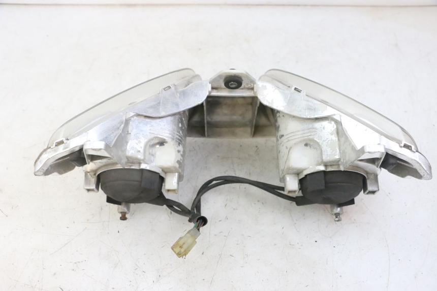 photo de FAROL DIANTEIRO YAMAHA X-MAX XMAX 125 (2010 - 2013) - Vista geral