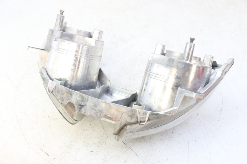 photo de FAROL DIANTEIRO YAMAHA X-MAX XMAX 125 (2010 - 2013) - Pontos de fixação
