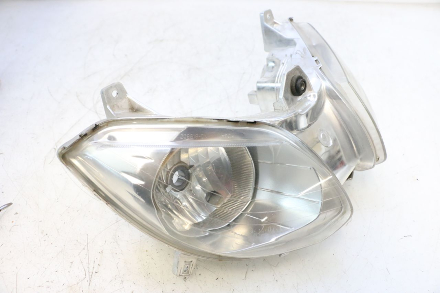 photo de FAROL DIANTEIRO YAMAHA X-MAX XMAX 125 (2010 - 2013) - Detalhe da peça