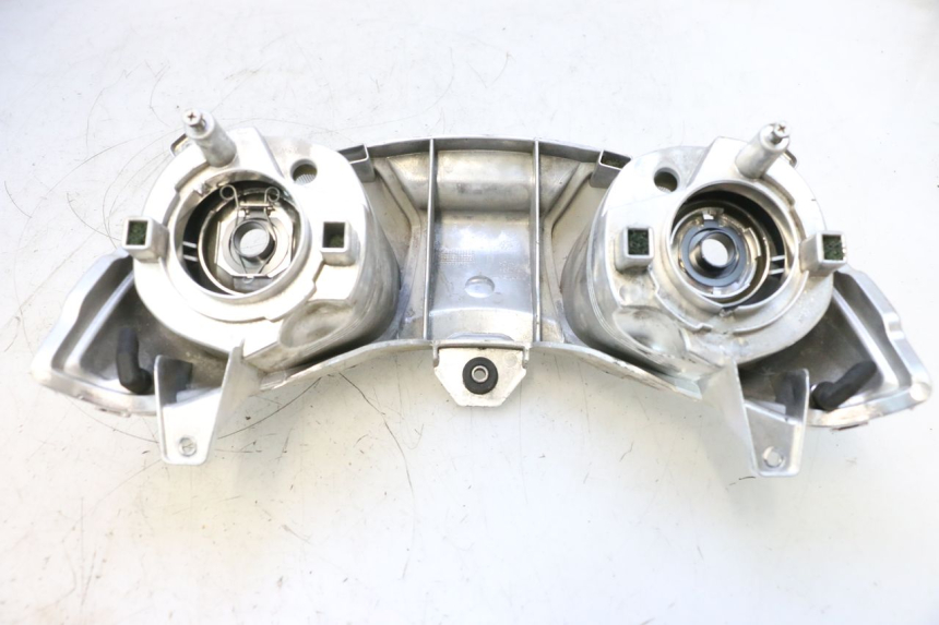 photo de FAROL DIANTEIRO YAMAHA X-MAX XMAX 125 (2010 - 2013) - Vista geral