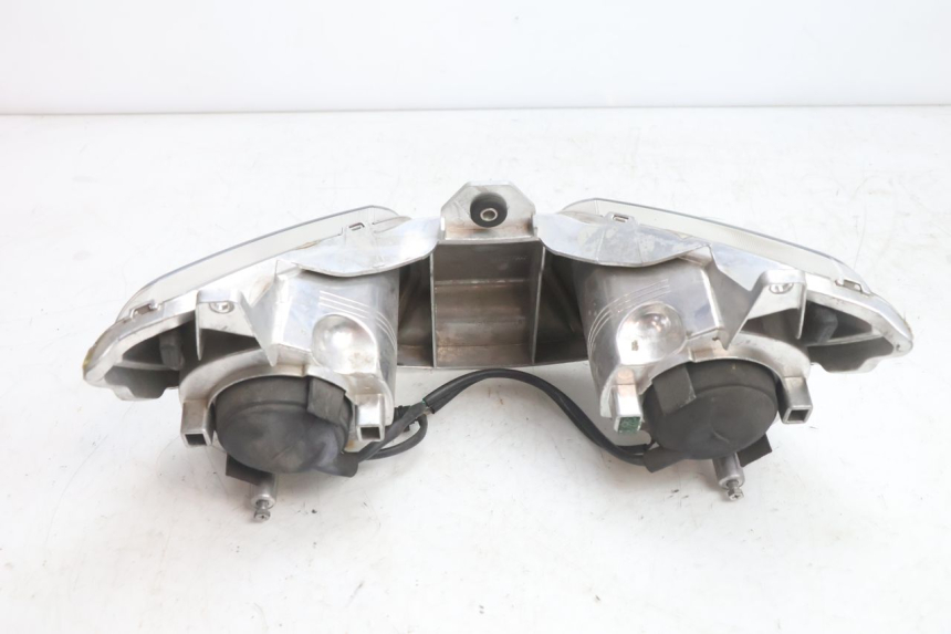 photo de FAROL DIANTEIRO YAMAHA X-MAX XMAX 125 (2010 - 2013) - Vista geral