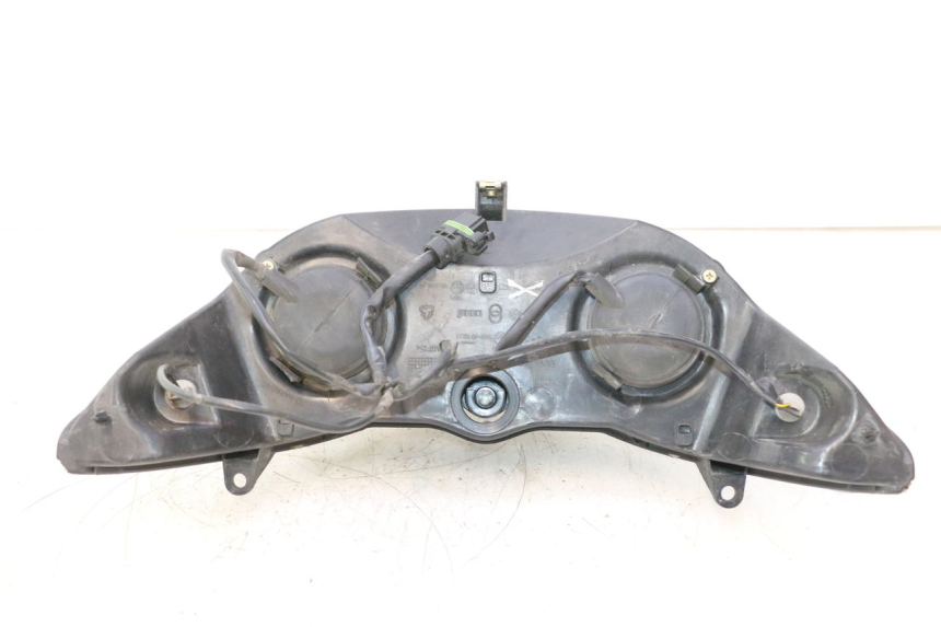 photo de FAROL DIANTEIRO PIAGGIO X8 STREET 125 (2006 - 2007) - Estado da superfície