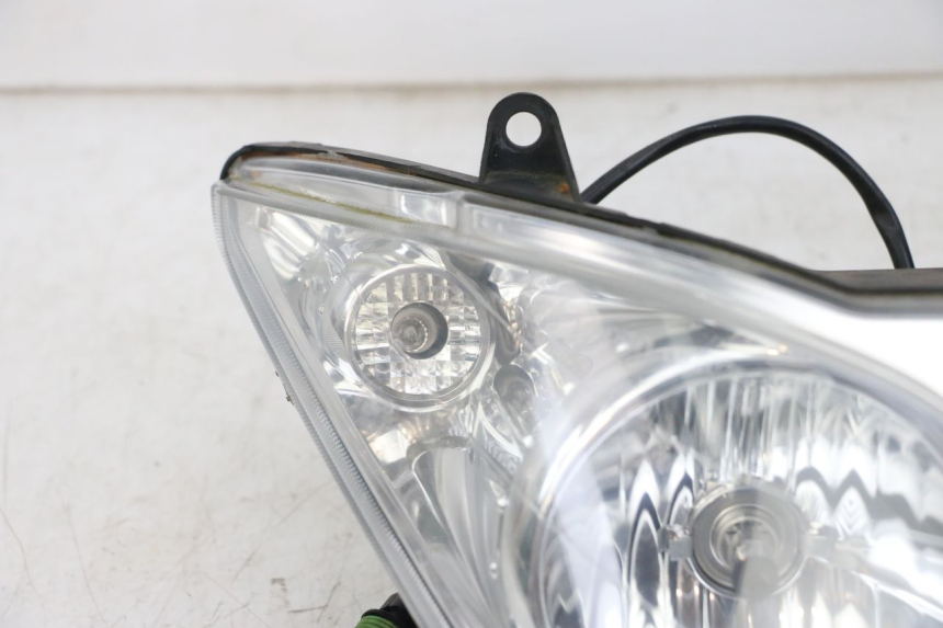 photo de FAROL DIANTEIRO PIAGGIO X8 125 (2004 - 2007) - Inspeção visual