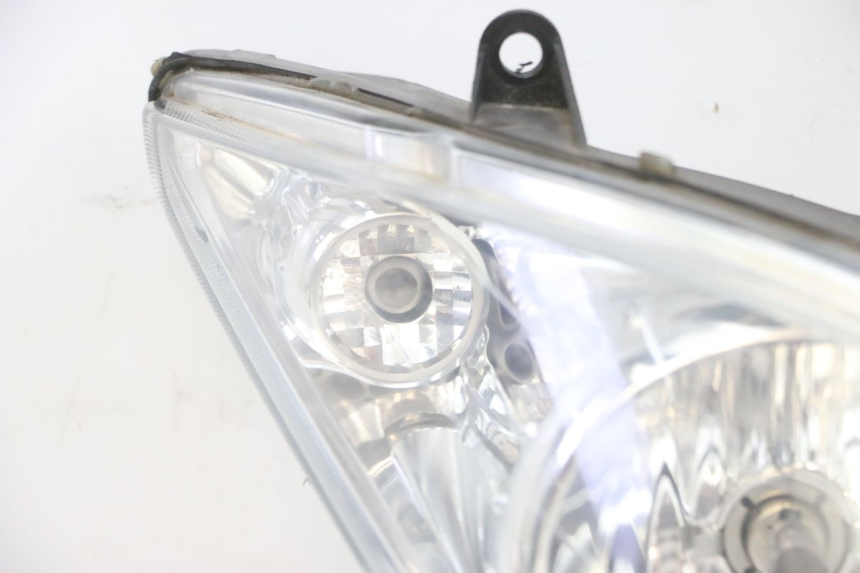 photo de FAROL DIANTEIRO PIAGGIO X8 125 (2004 - 2007) - Vista de perto