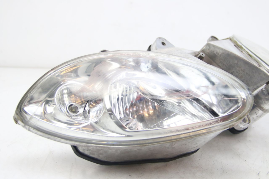 photo de FAROL DIANTEIRO PIAGGIO X9 EVOLUTION 125 (2003 - 2007) - Outro ângulo de visão