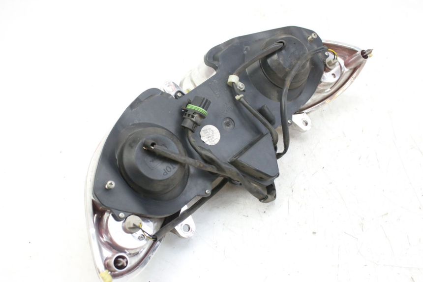 photo de FAROL DIANTEIRO PIAGGIO X9 EVOLUTION 125 (2003 - 2007) - Pontos de fixação