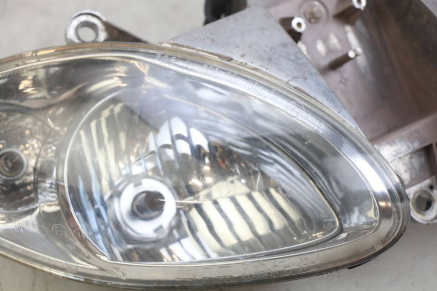 photo de FAROL DIANTEIRO PIAGGIO X9 EVOLUTION 125 (2003 - 2007) - Peça verificada