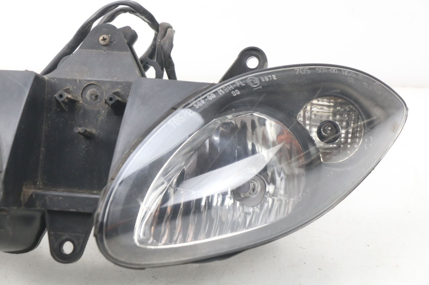 photo de FAROL DIANTEIRO PIAGGIO X9 125 (2000 - 2003) - Peça verificada