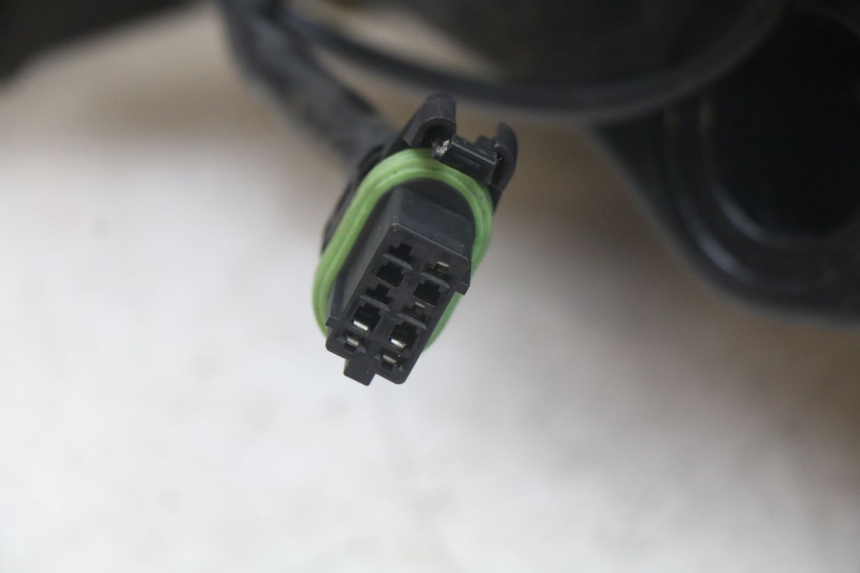 photo de FAROL DIANTEIRO PIAGGIO XEVO - X EVO 125 (2007 - 2017) - Peça verificada