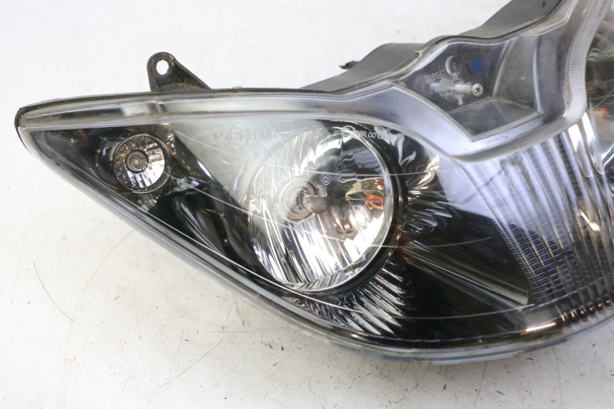 photo de FAROL DIANTEIRO PIAGGIO XEVO - X EVO 125 (2007 - 2017) - Marcações e referências